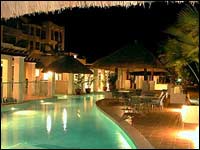 Sea Change Pool Area - Cairns Luxury Accommodation